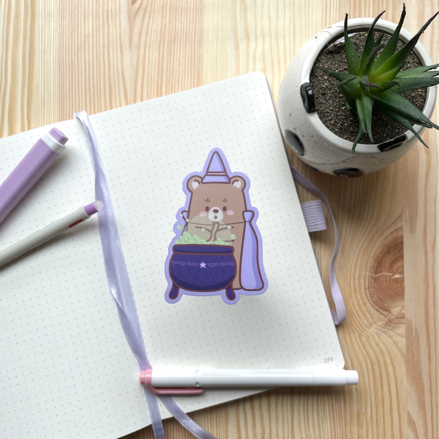 Magnet - Bear Stirring In Cauldron | Witchy Bears